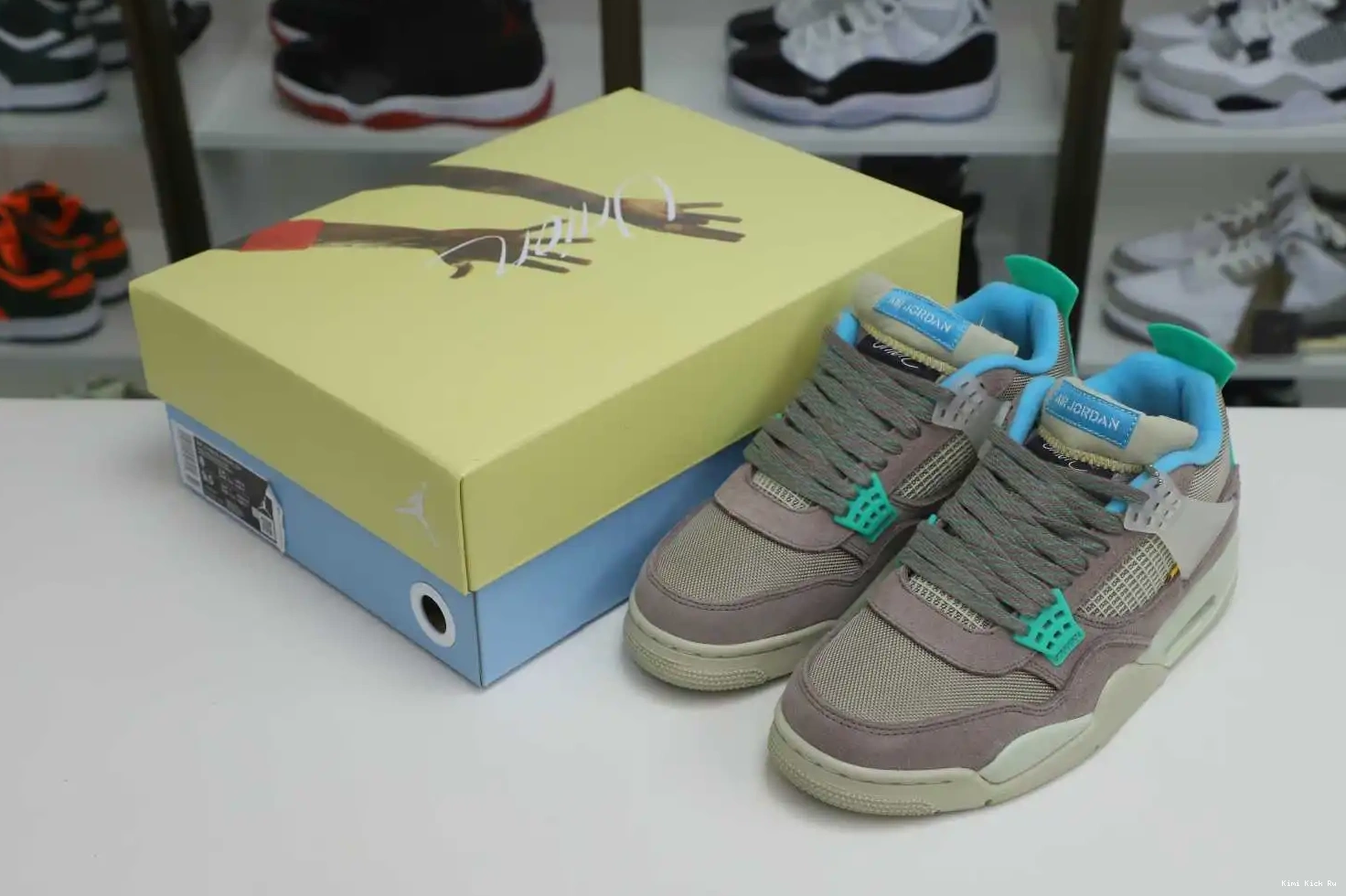 UNION RETRO 'TAUPE LA Kimikick AIR JORDAN HAZE' 4 X 0725